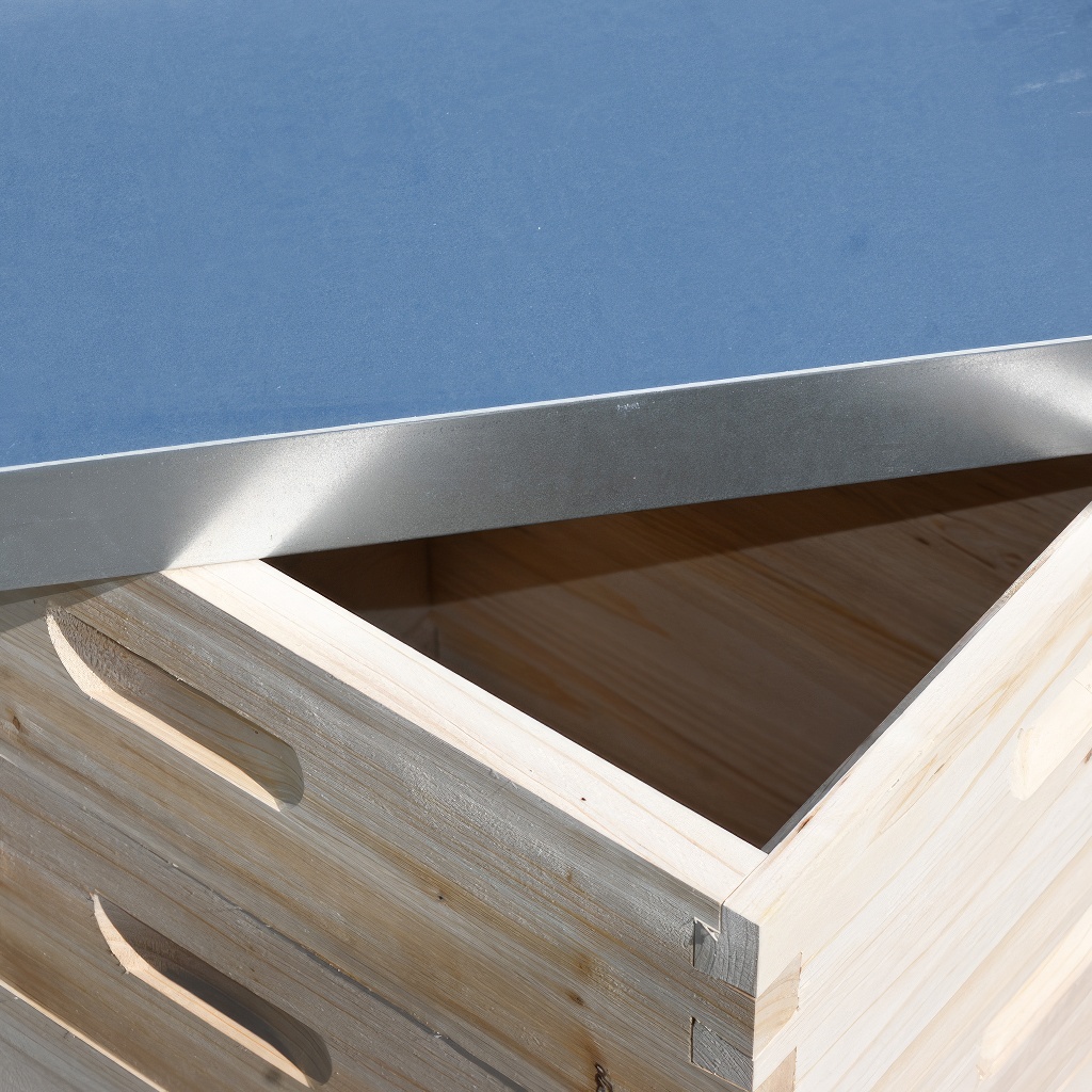 Dadant US košnica 1x (285 mm) + 1x 2/3 (159 mm) – 10 ramova – spoj na lastin rep - Image 10