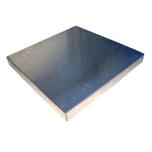 Limeni pocinkovani poklopac 485x485x50 mm –  Čehoslovak.